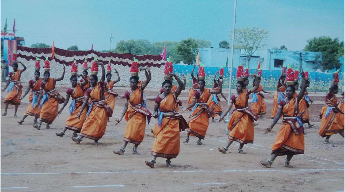 कराकट्टम